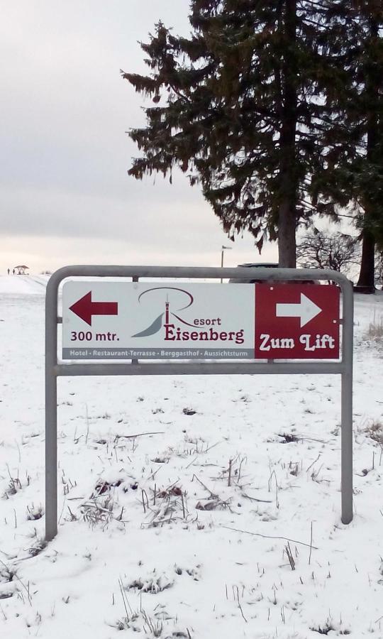 Ferienhaus "Baeren Ecke" Am See Im Bergland Kirchheim  Exterior foto