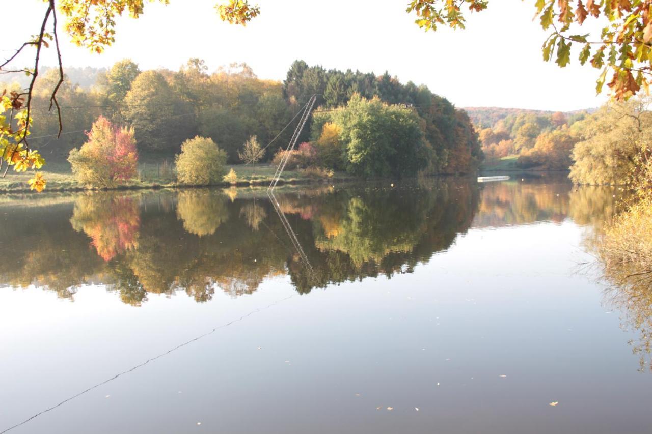 Ferienhaus "Baeren Ecke" Am See Im Bergland Kirchheim  Exterior foto