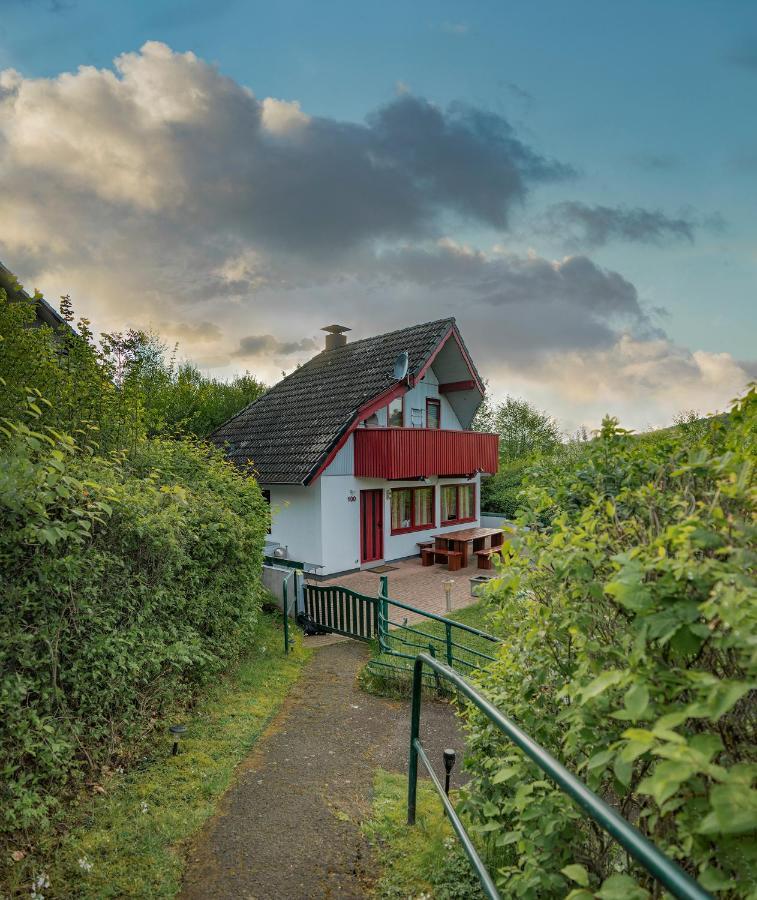 Ferienhaus "Baeren Ecke" Am See Im Bergland Kirchheim  Exterior foto